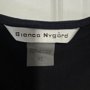 Bianca Nygård Elegant Black Top XL Sexy Open Shoulder